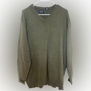 Consensus men’s XLTall army green v-neck sweater